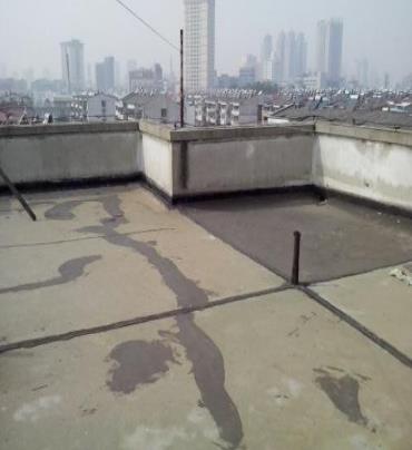 城子河漏水维修 楼顶漏水是什么原因，楼顶漏水维修方法是什么?